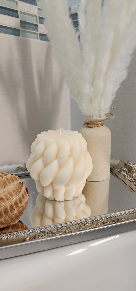 Cara Robed Twist Spiral Candle